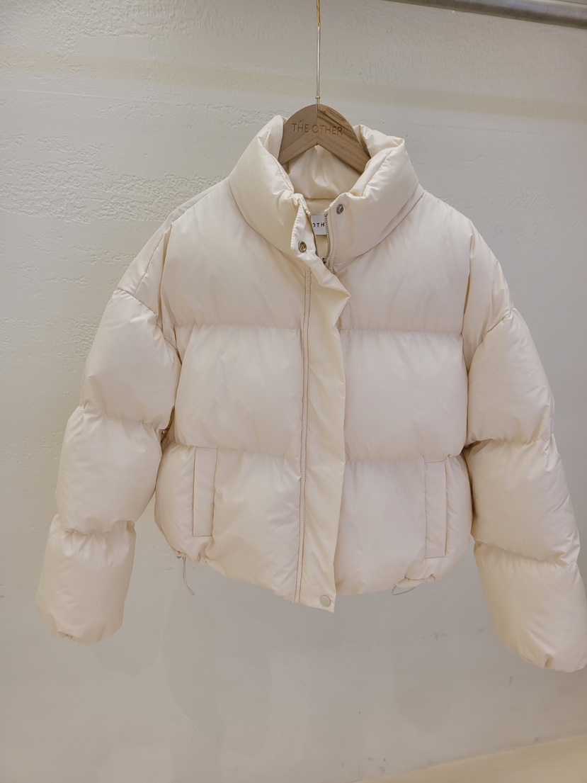 空東大門㊣直郵女裝新品熱賣時尚推薦25秋冬短款羽絨服填充絨THE OTHER短款羽絨服