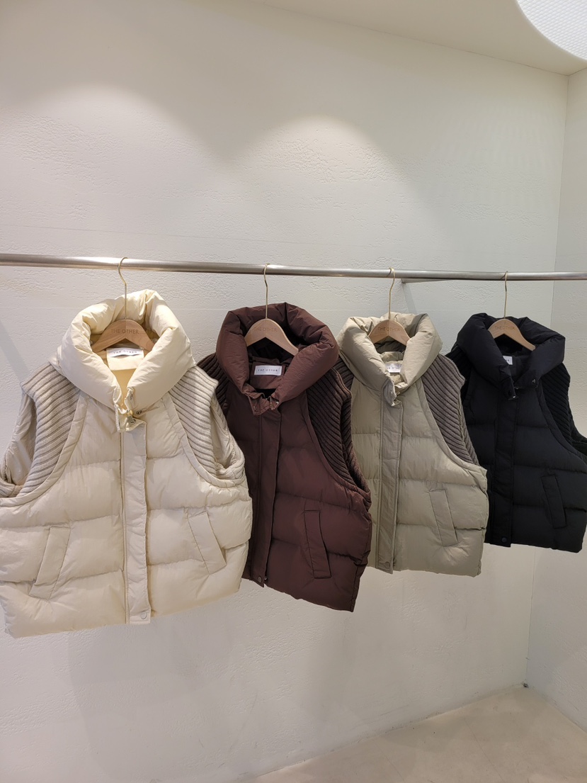 空韓國直郵㊣女裝新品25秋冬推薦時尚人氣熱賣職業真品馬甲THE OTHER馬甲
