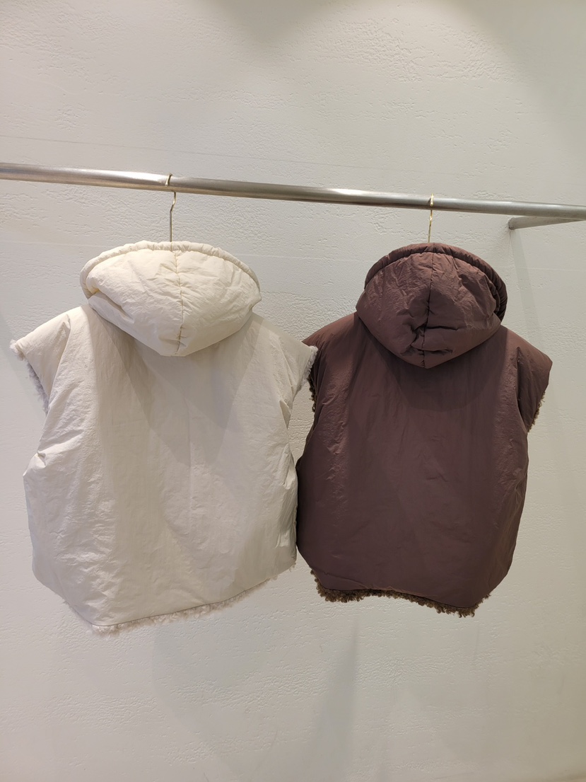 空東大門㊣實拍女裝新款熱賣人氣真品25秋冬馬甲兩面可穿連帽THE OTHER馬甲