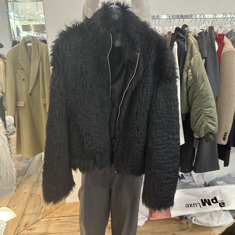 CREAM VILLA東大門㊣實拍女裝新款真品短款大衣CREAMVILLA短款大衣