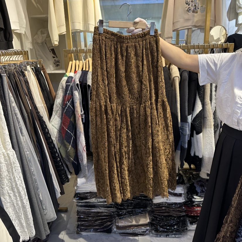 COCO HOLIC東大門㊣實拍女士新款25秋冬時尚職業推薦長裙蕾絲COCO HOLIC長裙圖色3