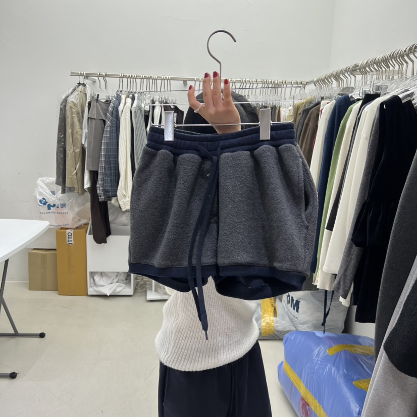 PADO韓國代購㊣女士新款人氣職業熱賣真品休閑時尚25秋冬短褲PADO短褲圖色2