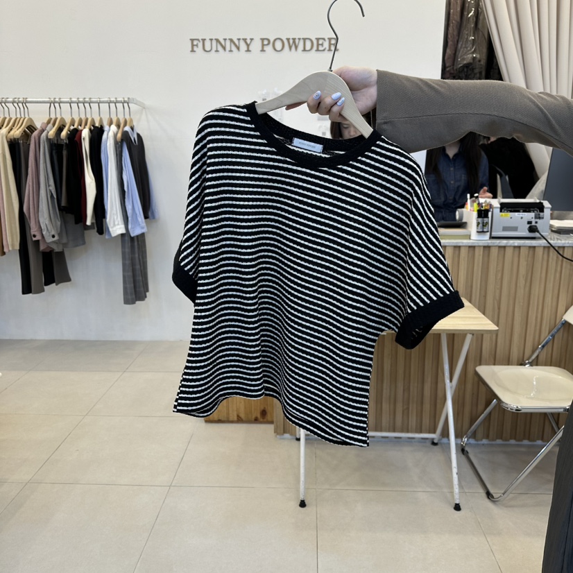 FUNNY POWDER韓國代購㊣女士新品職業25秋冬真品時尚休閑T恤THE FUNNYT恤圖色3