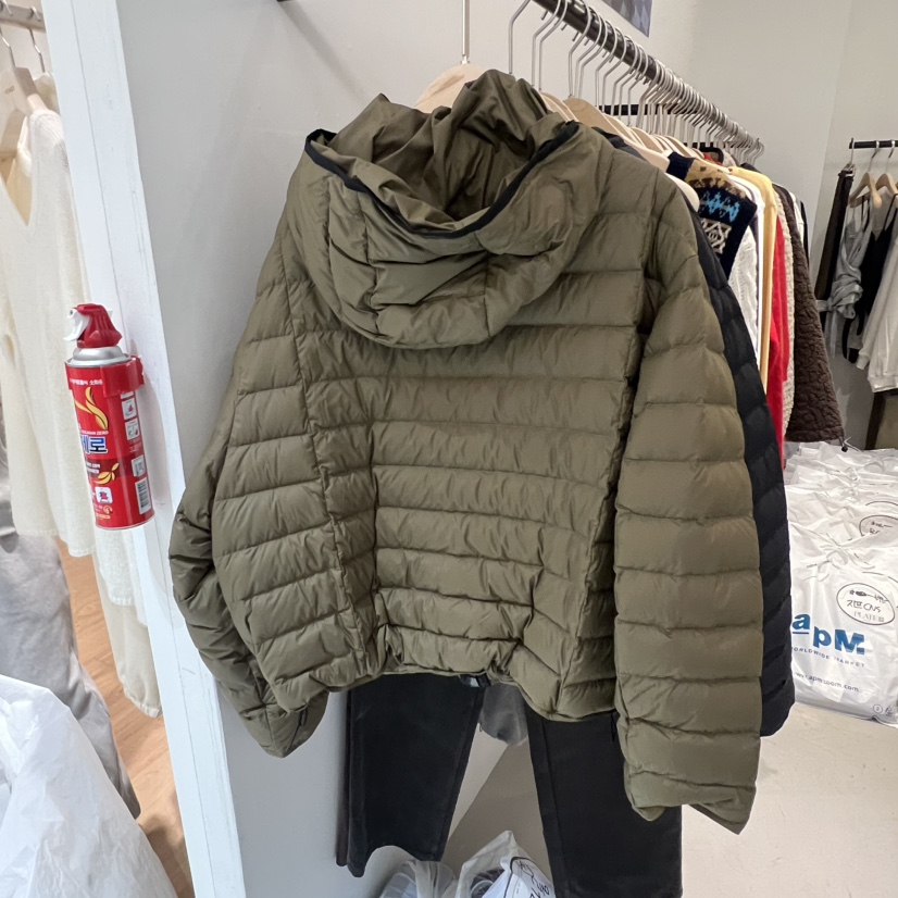 PLATE韓國直郵㊣女士新品熱賣人氣時尚職業短款羽絨服填充鴨絨PLATE短款羽絨服