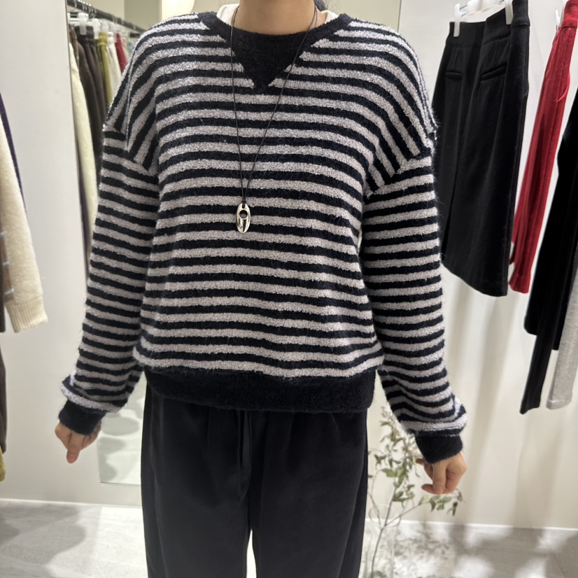 LOW MOMENT東大門㊣直郵女裝新款真品推薦職業針織衫不含項鏈LOW MOMENT針織衫圖色3藍灰