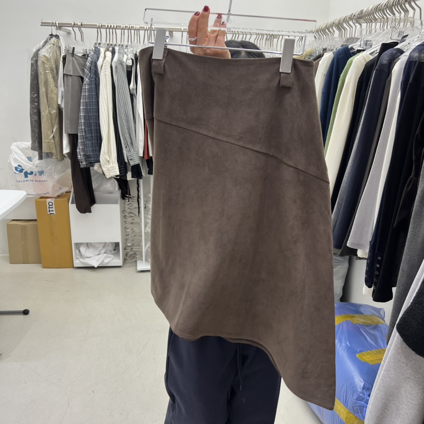 PADO韓國代購㊣女士新品休閑25秋冬時尚半身裙中短裙絨面革PADO半身裙/中短裙圖色2