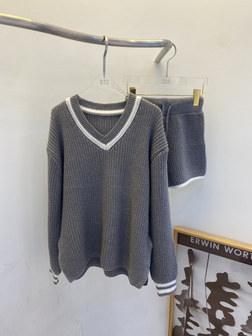 BLACK BIJOU東大門㊣代購女士新品時尚25秋冬真品熱賣套裝V領BLACK BIJOU套裝圖色3