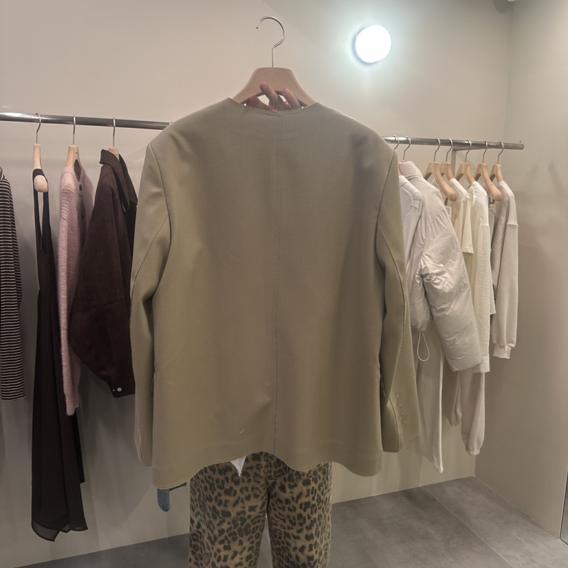 URBANSTORY/REMAKING東大門㊣實拍女裝新品時尚人氣休閑夾克Remaking/URBANSTORY夾克