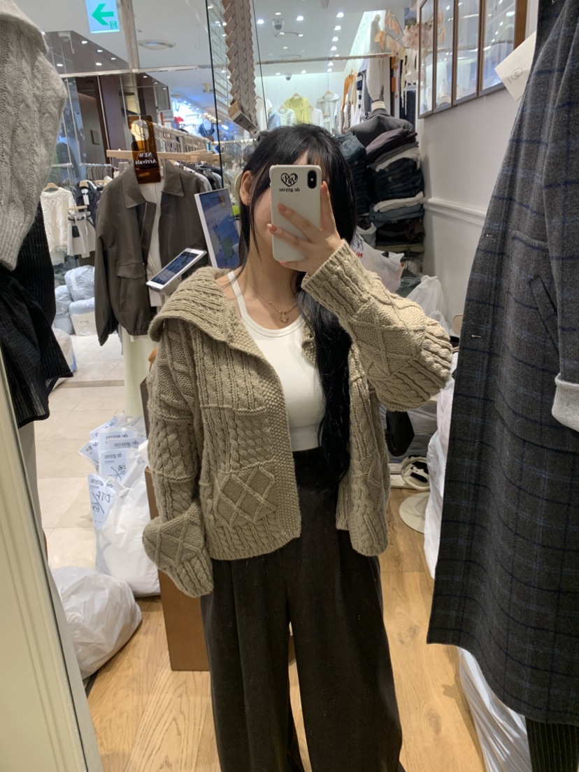 DE GO YOU東大門㊣實拍女士新款推薦時尚熱賣職業毛衣開衫DE GO YOU毛衣