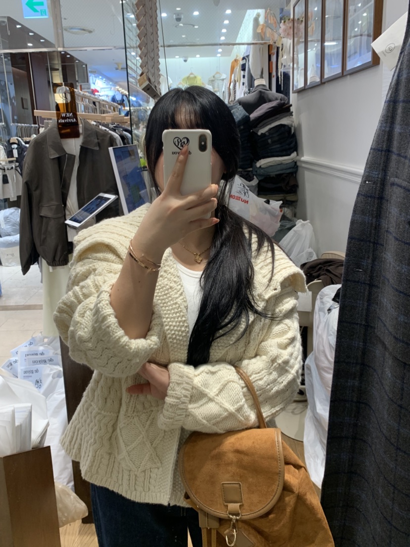 DE GO YOU東大門㊣實拍女士新款推薦時尚熱賣職業毛衣開衫DE GO YOU毛衣
