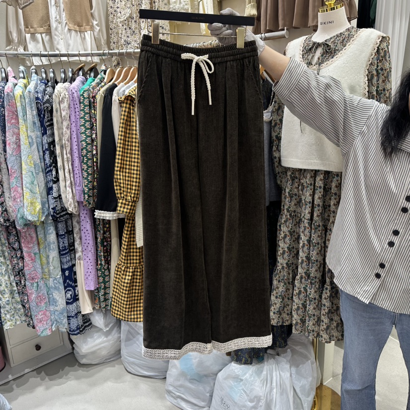 BIKINI東大門㊣實拍女裝新款真品休閑人氣熱賣推薦休閑褲刺繡BIKINI休閑褲圖色2