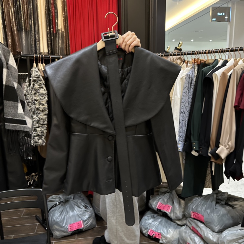HERISH-HAUTE東大門㊣直郵女裝新品真品人氣時尚推薦夾克斗篷HERISH-HAUTE夾克圖色2