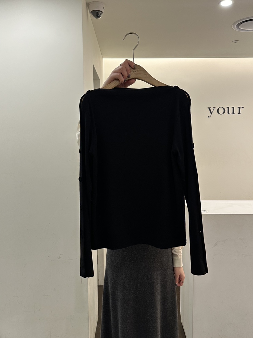 YOUR-P東大門㊣代購女士新品25秋冬真品推薦熱賣長袖T恤露肩YOUR-P長袖T恤圖色3