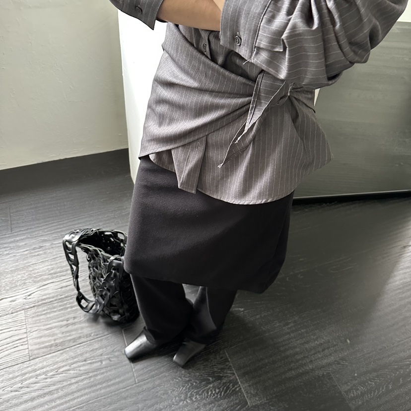 MOMENT東大門㊣代購女裝新款時尚人氣真品職業熱賣套裝圍巾MOMENT/RECOVER套裝