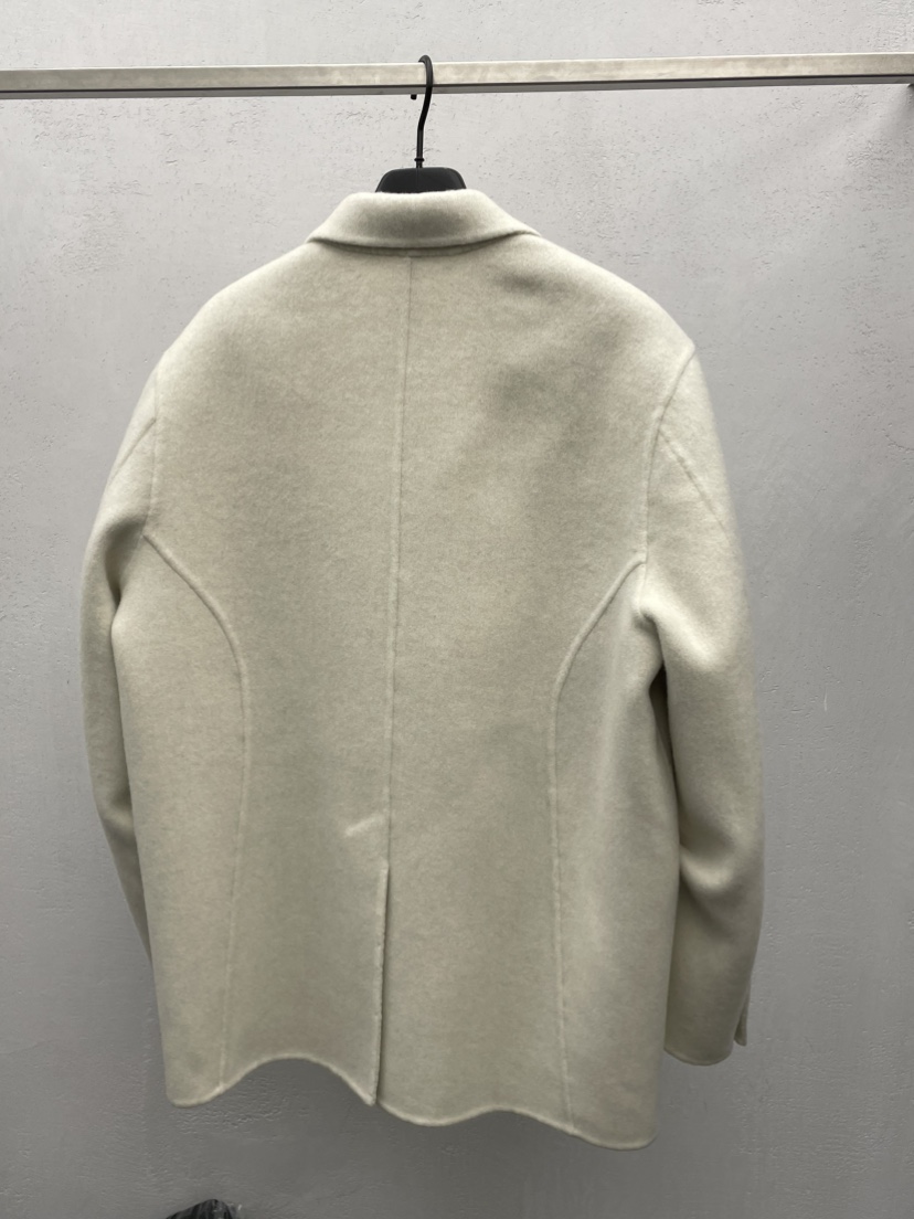 KARE/WEREPIECE東大門㊣直郵女士新品推薦短款大衣手工制作KARE/WEREPIECE短款大衣