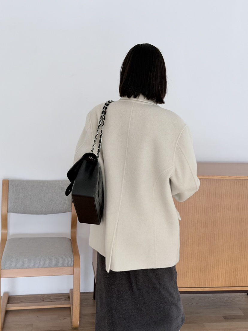 KARE/WEREPIECE東大門㊣直郵女士新品推薦短款大衣手工制作KARE/WEREPIECE短款大衣