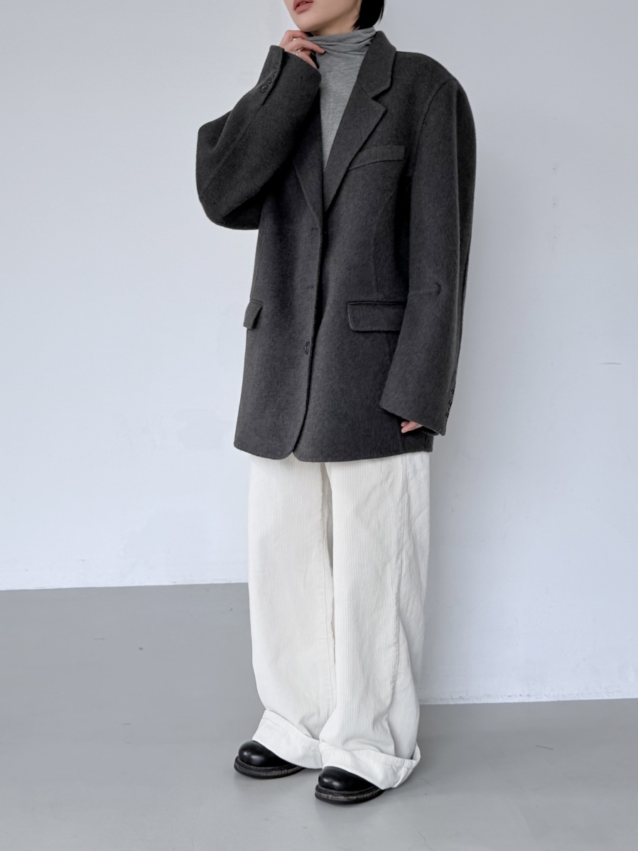 KARE/WEREPIECE東大門㊣直郵女士新品推薦短款大衣手工制作KARE/WEREPIECE短款大衣