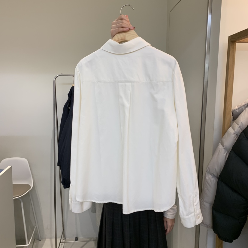 OUTRENE東大門㊣代購女士新品25秋冬時尚熱賣推薦襯衫蕾絲衫OUTRENE襯衫/蕾絲衫
