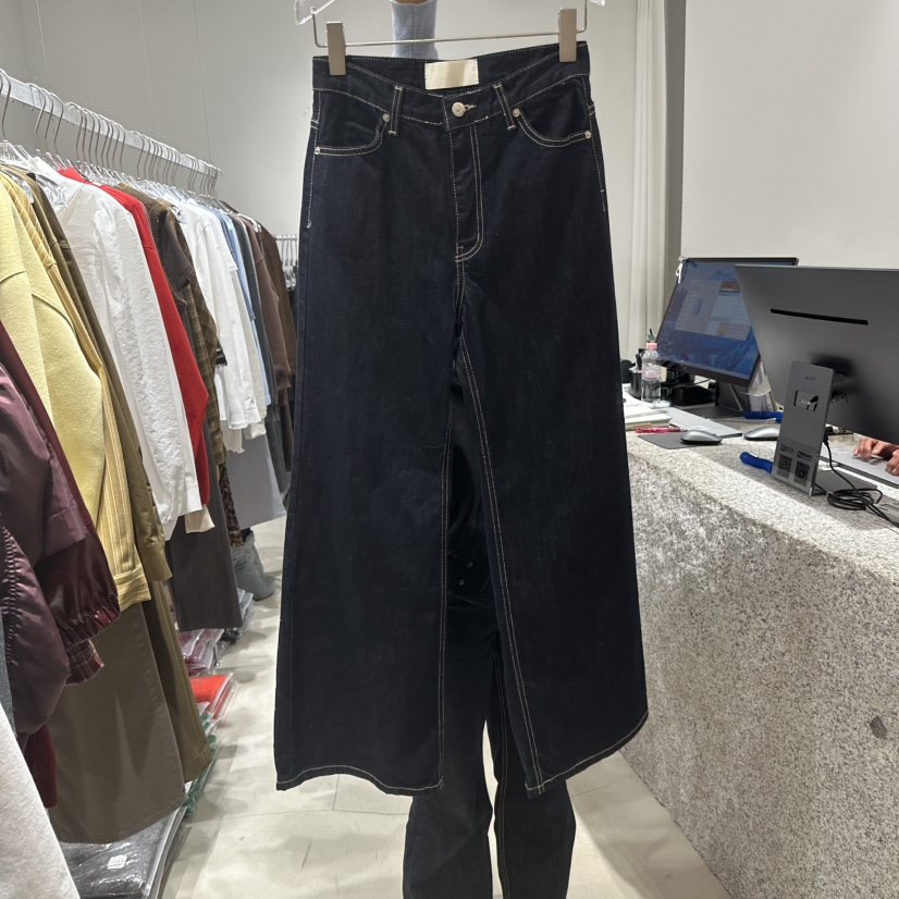 NEROLI 36東大門㊣實拍女裝新款人氣時尚職業熱賣牛仔褲喇叭NEROLI 36牛仔褲