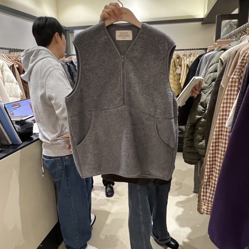 SELF SERVICE東大門㊣直郵女裝新品推薦熱賣25秋冬真品馬甲SELF SERVICE馬甲圖色2
