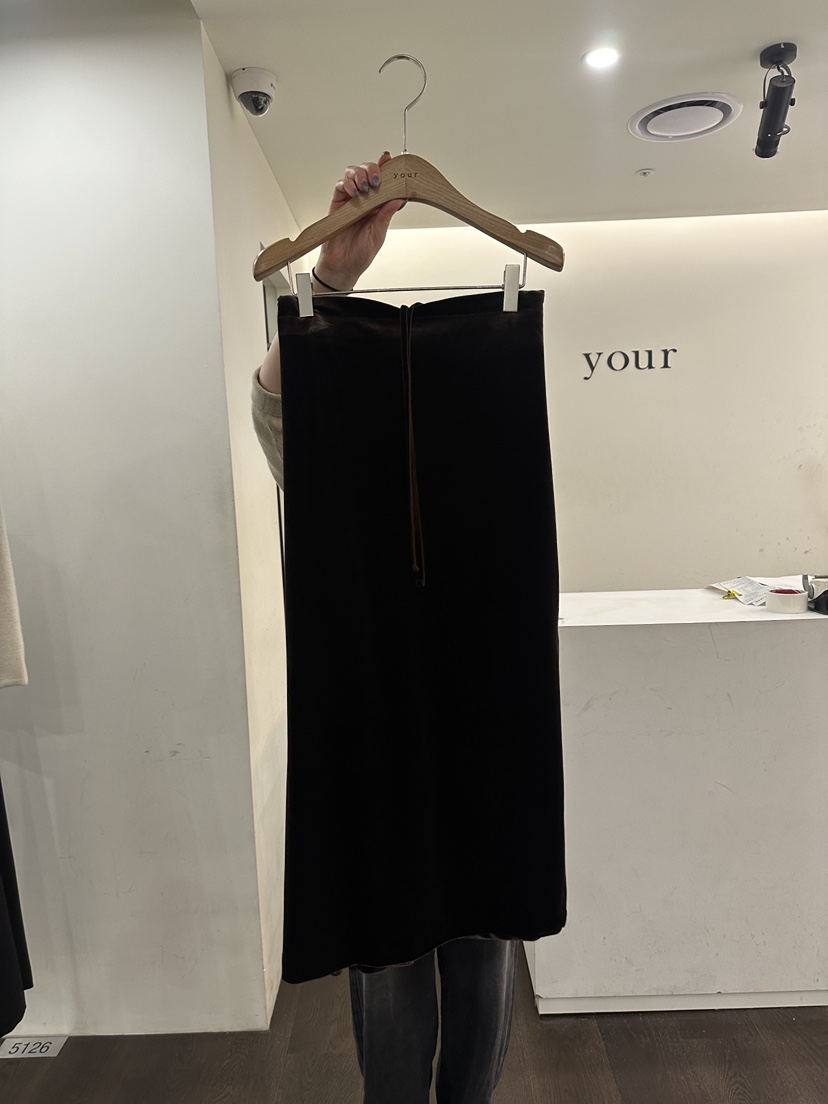 YOUR-P東大門㊣直郵女裝新品25秋冬熱賣人氣真品長裙天鵝絨YOUR-P長裙