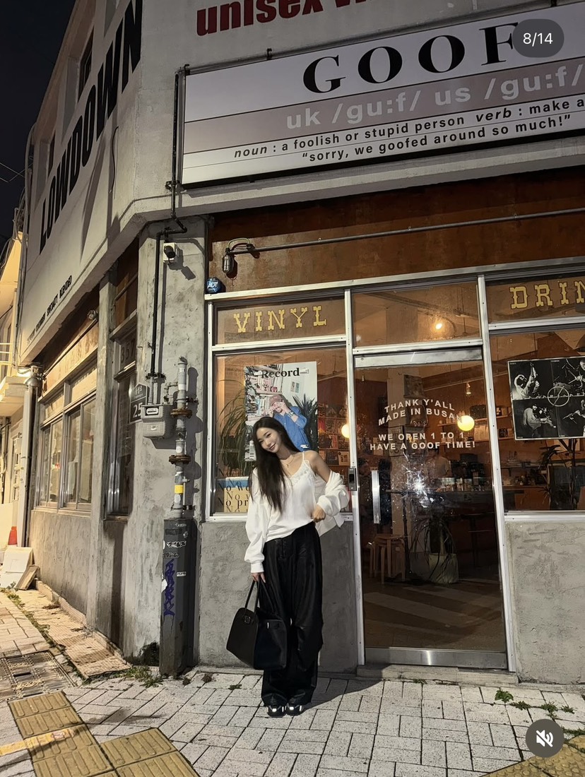 OKIE韓國代購㊣女士新款推薦時尚職業熱賣休閑吊帶背心絲綢OKIE吊帶/背心