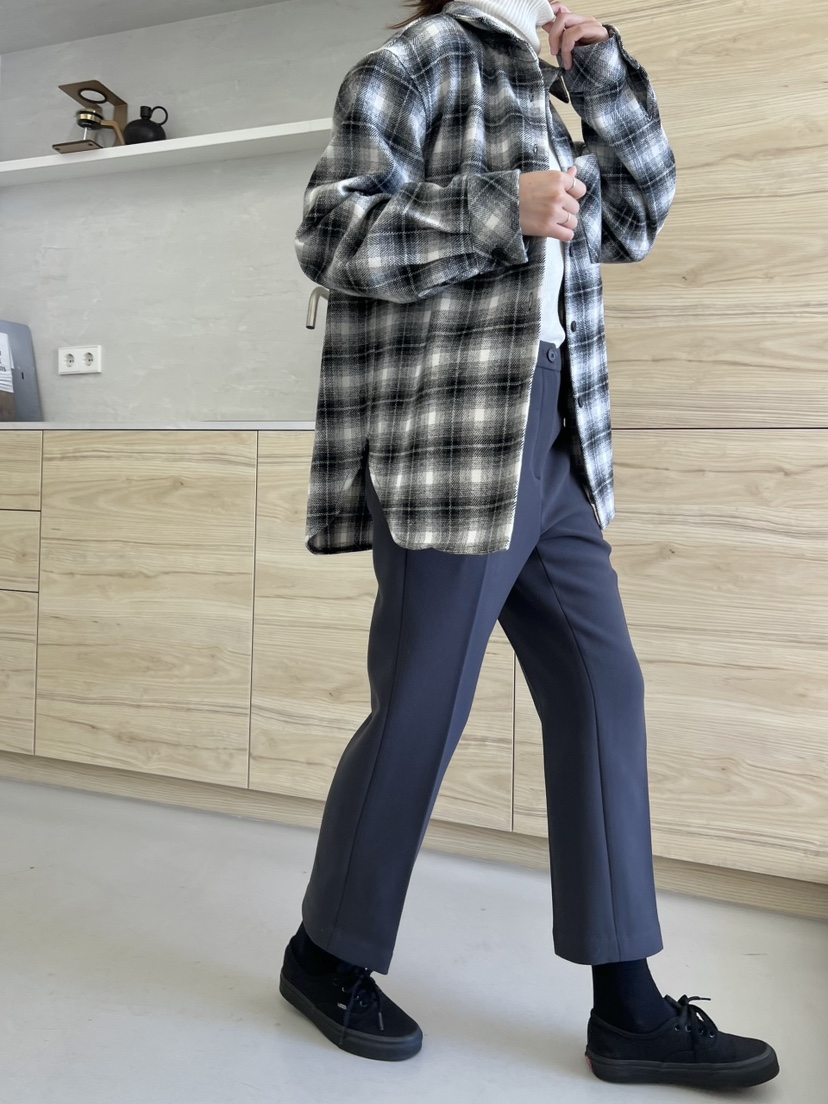 URBANE cloth韓國代購㊣女士新款時尚熱賣人氣襯衫蕾絲衫格紋URBANE cloth襯衫/蕾絲衫