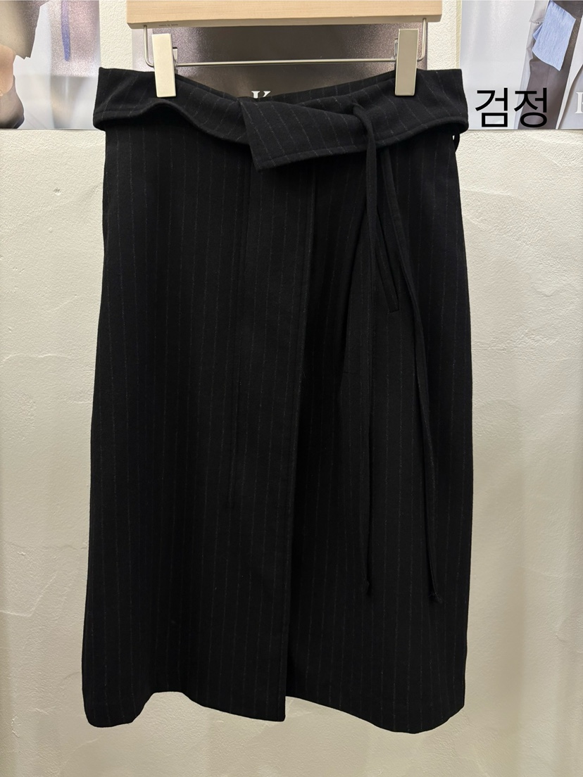 KONI韓國代購㊣女裝新品25秋冬熱賣休閑時尚職業人氣推薦長裙KONI長裙圖色2黑色