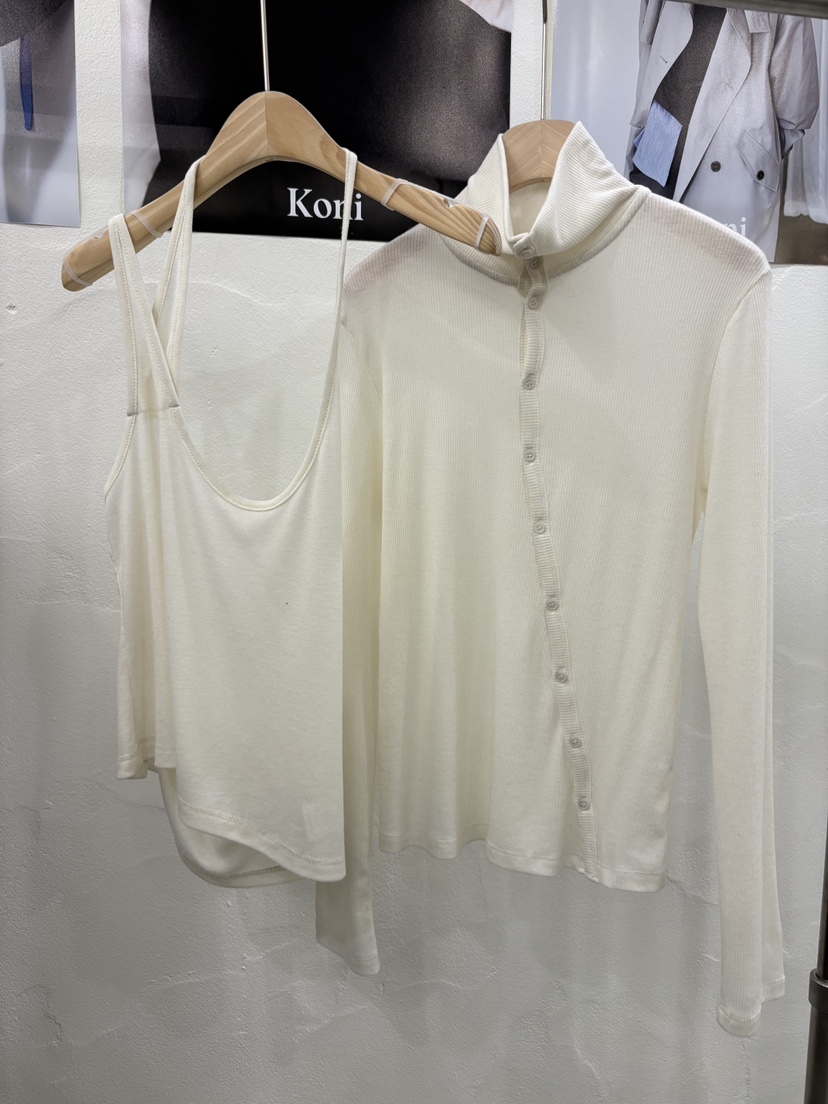 KONI韓國直郵㊣女裝新品休閑人氣真品25秋冬熱賣套裝兩件套KONI套裝