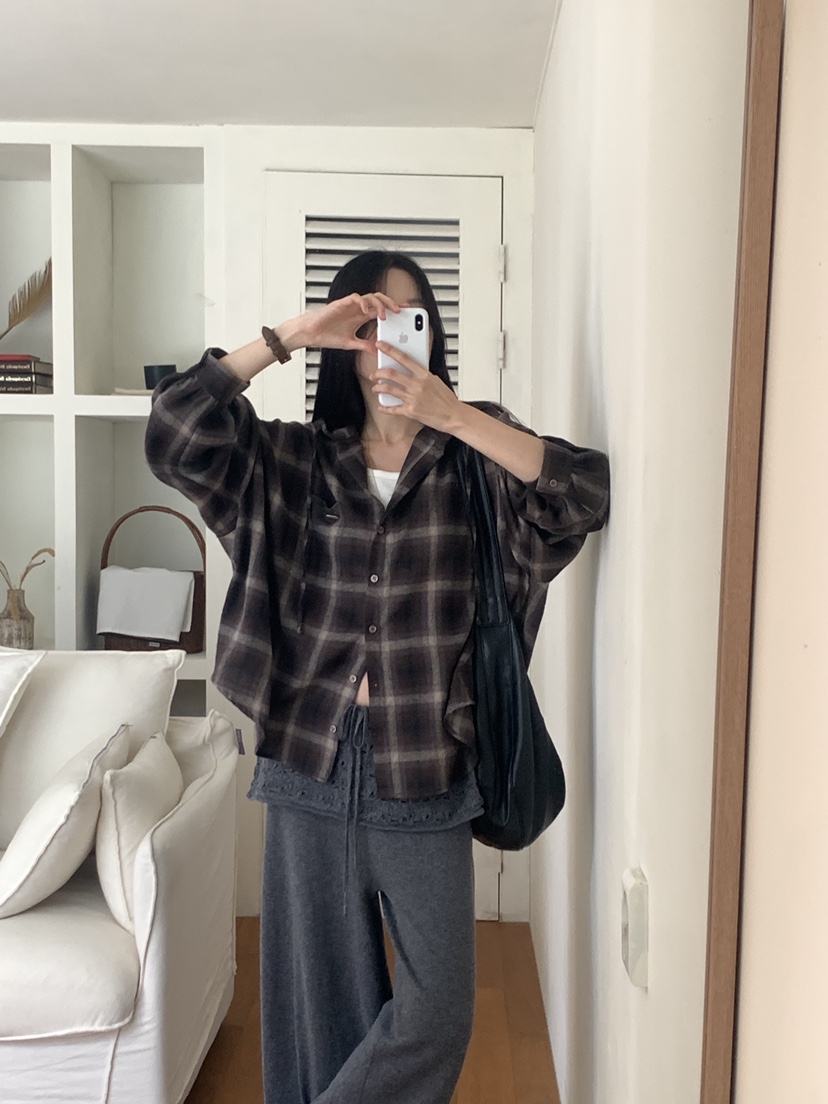 DE GO YOU東大門㊣代購女裝新款休閑人氣推薦襯衫蕾絲衫連帽DE GO YOU襯衫/蕾絲衫