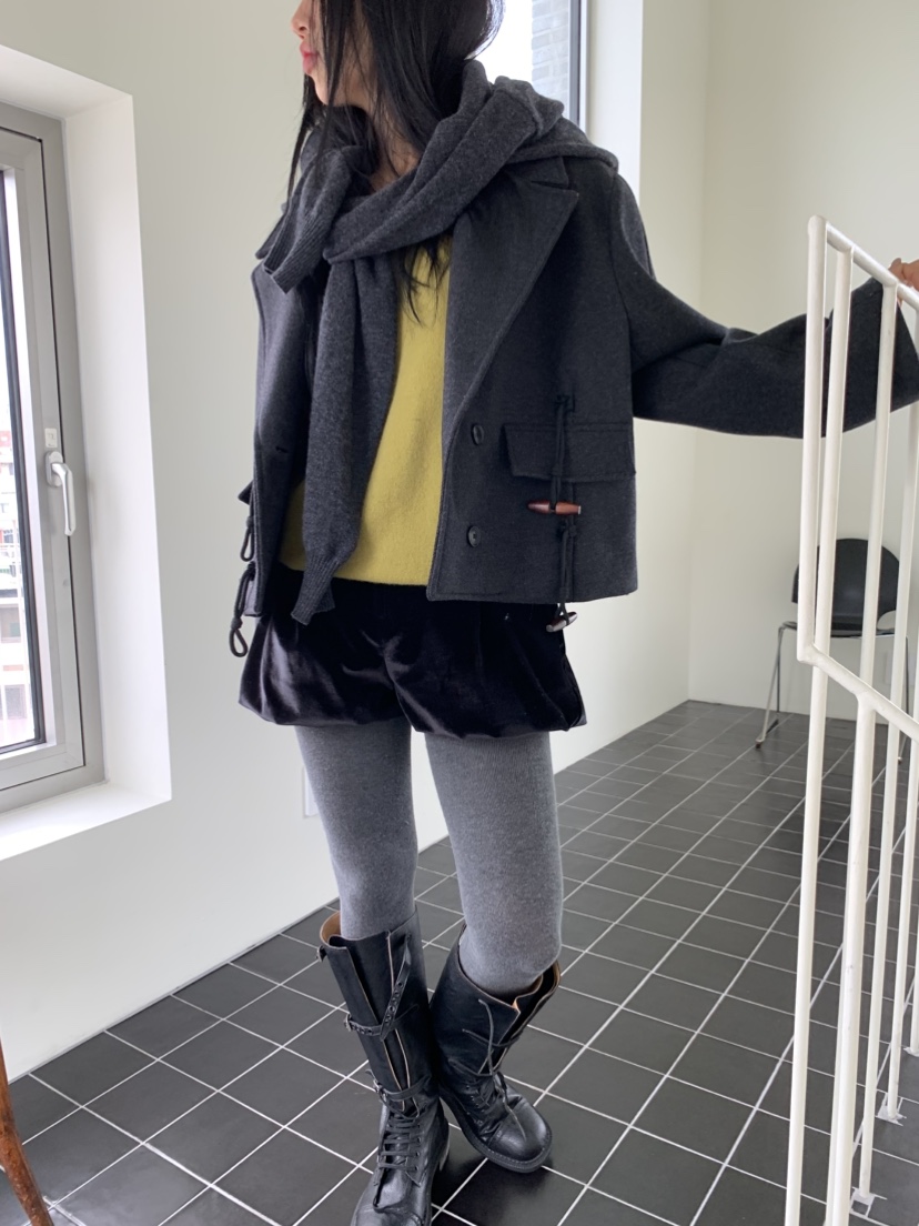 MURMUR東大門㊣實拍女裝新品時尚真品人氣推薦職業短褲天鵝絨MURMUR短褲