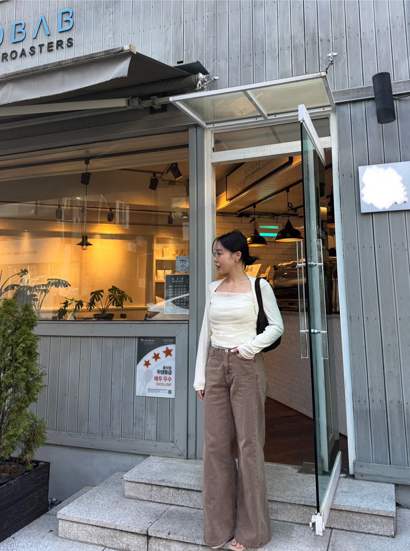 RIAH東大門㊣直郵女裝新款職業休閑推薦熱賣時尚人氣長袖T恤RIAH長袖T恤