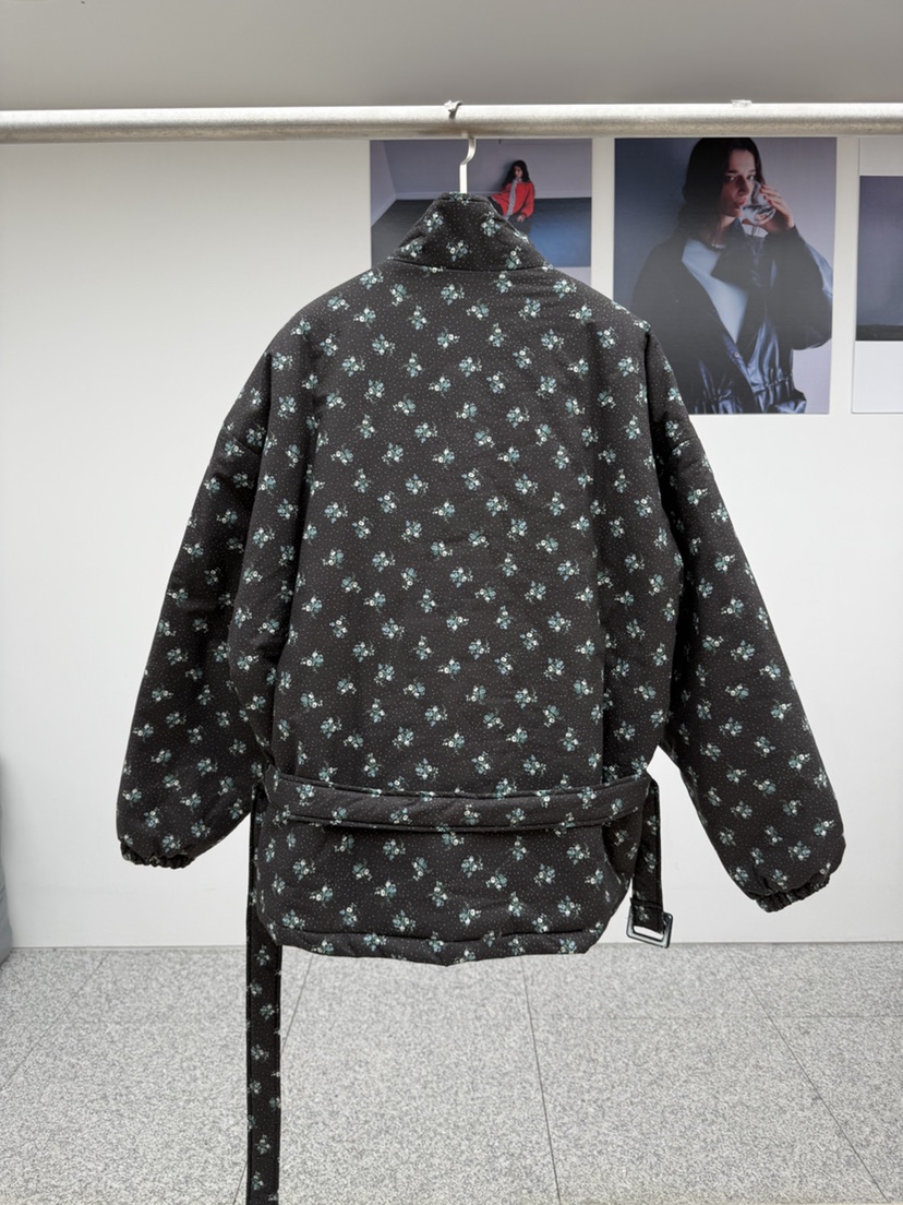 MADE-P韓國代購㊣女士新品職業人氣熱賣休閑真品推薦短款棉服MADE-P短款棉服