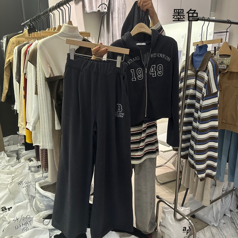 UNA/THE MAY東大門㊣代購女士新款人氣時尚真品套裝刺繡套裝THEMAY/UNA套裝圖色2