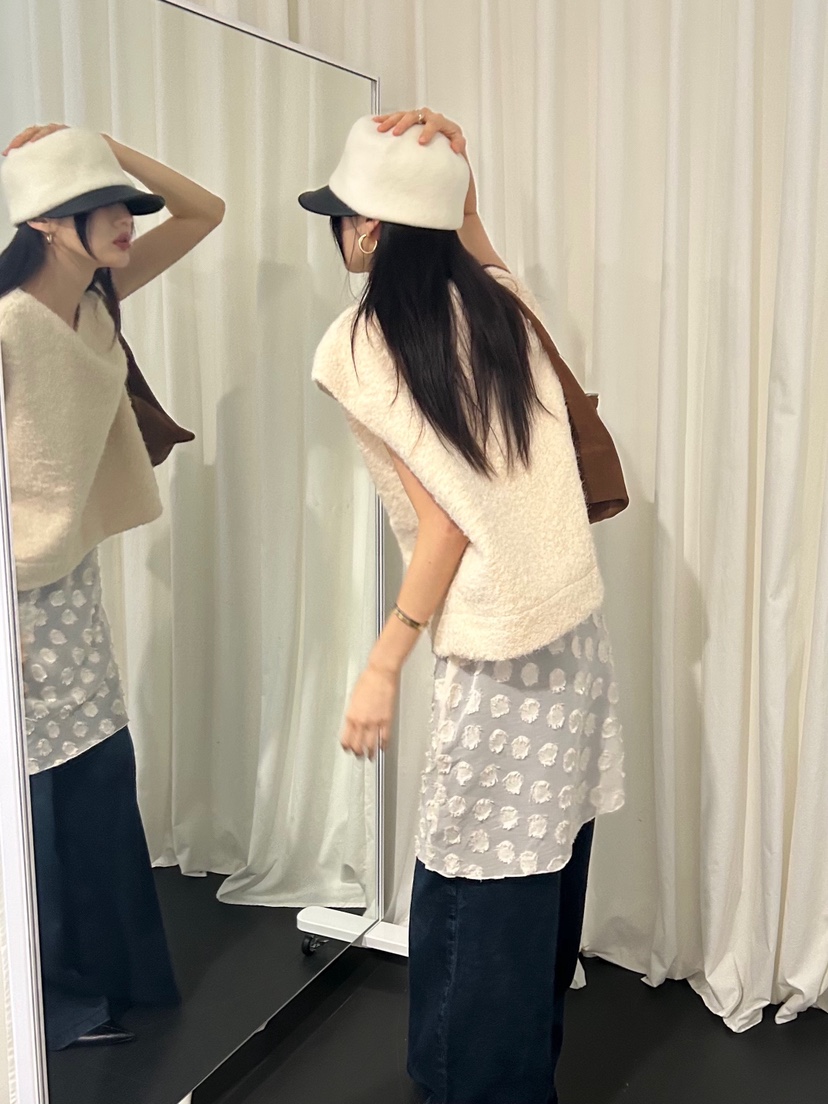 ME MO東大門㊣直郵女裝新品25秋冬熱賣人氣時尚職業吊帶背心ME MO吊帶/背心
