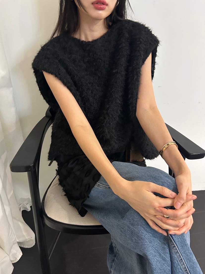 ME MO東大門㊣直郵女裝新品25秋冬熱賣人氣時尚職業吊帶背心ME MO吊帶/背心