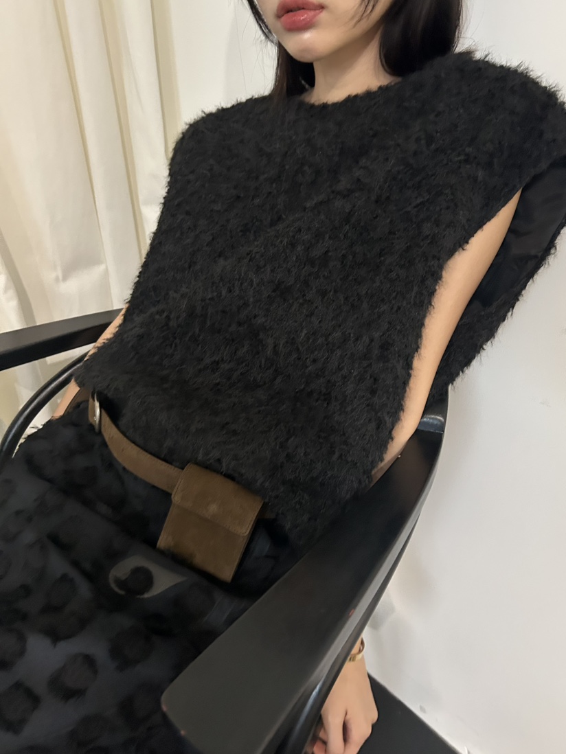 ME MO東大門㊣直郵女裝新品25秋冬熱賣人氣時尚職業吊帶背心ME MO吊帶/背心