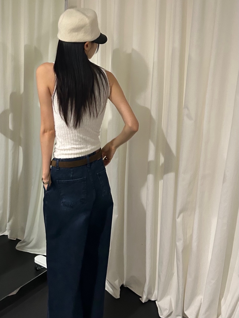 ME MO東大門㊣實拍女士新品職業時尚人氣25秋冬推薦吊帶背心ME MO吊帶/背心
