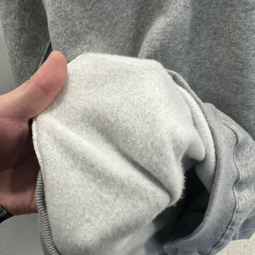 DELICATE東大門㊣直郵女士新品熱賣人氣休閑時尚職業25秋冬衛衣DELICATE衛衣