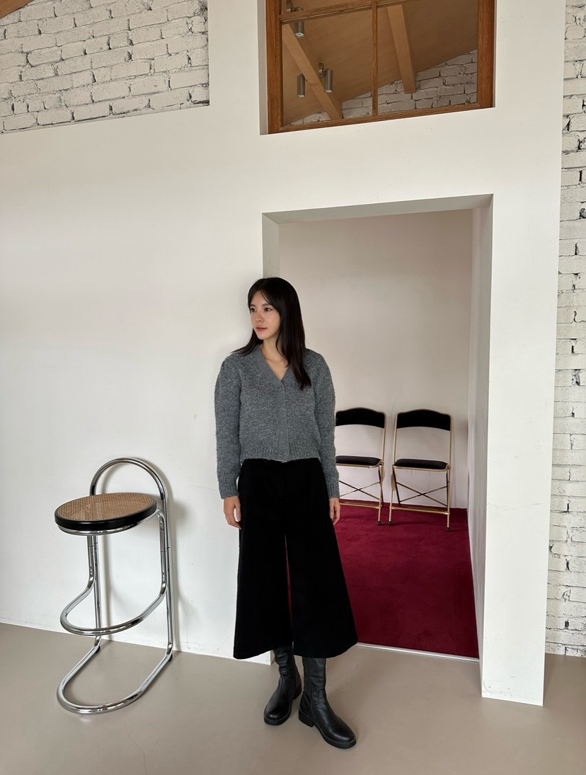 LE VASE東大門㊣直郵女裝新款熱賣25秋冬人氣真品時尚針織衫LE VASE針織衫