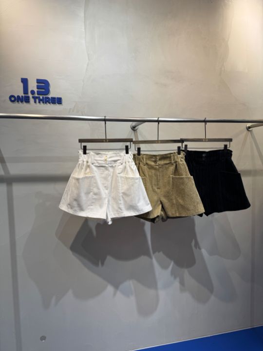 1.3韓國直郵㊣女士新品25秋冬時尚職業人氣休閑真品熱賣短褲1.3短褲