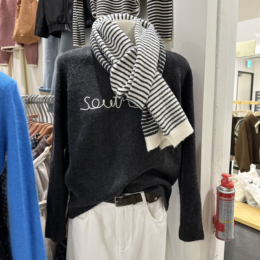 MELO東大門㊣實拍女士新品休閑25秋冬熱賣職業人氣毛衣含圍巾MELO毛衣圖色2