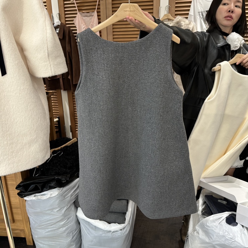 TRES BIEN東大門㊣直郵女士新款人氣時尚推薦職業吊帶背心TRES BIEN吊帶/背心圖色2