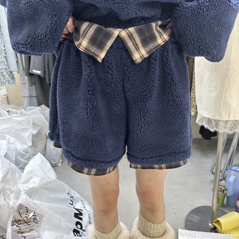 FOUNDATION東大門㊣實拍女裝新款真品熱賣推薦人氣短褲羊毛FOUNDATION短褲