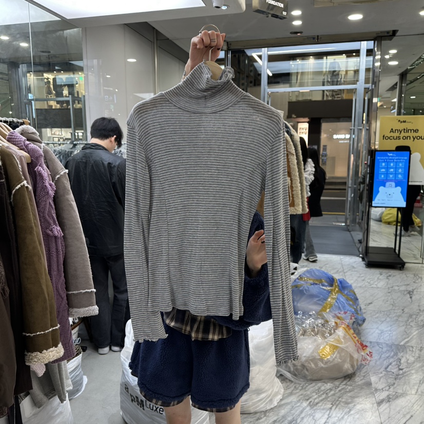 FOUNDATION東大門㊣直郵女士新品推薦人氣25秋冬熱賣長袖T恤FOUNDATION長袖T恤圖色3