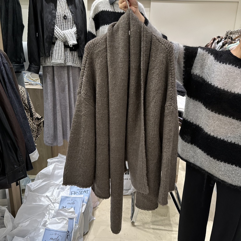 MELO韓國直郵㊣女裝新品熱賣休閑時尚職業人氣毛衣含圍巾開衫MELO毛衣圖色5