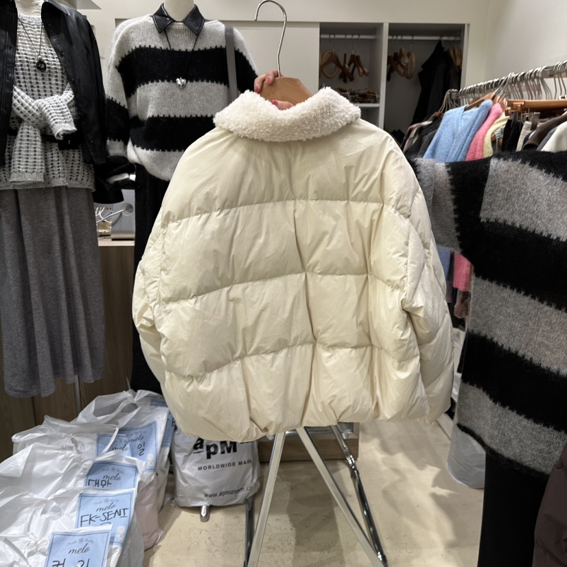 MELO韓國代購㊣女士新品人氣休閑推薦熱賣短款羽絨服填充鴨絨MELO短款羽絨服