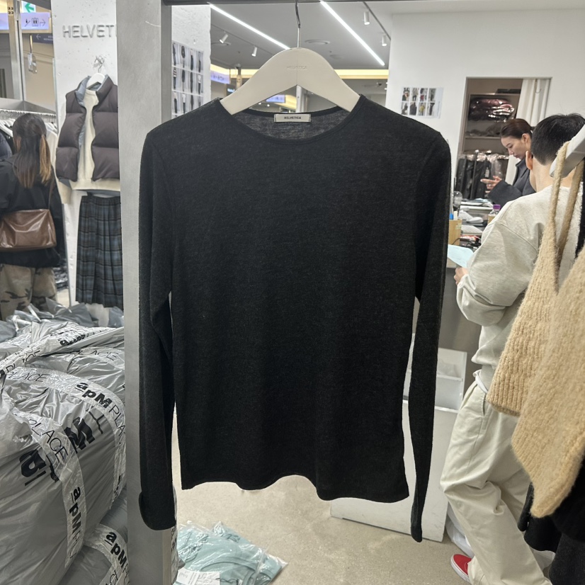 HELVETICA韓國直郵㊣女士新品時尚熱賣真品推薦長袖T恤羊毛HELVETICA長袖T恤圖色3墨色