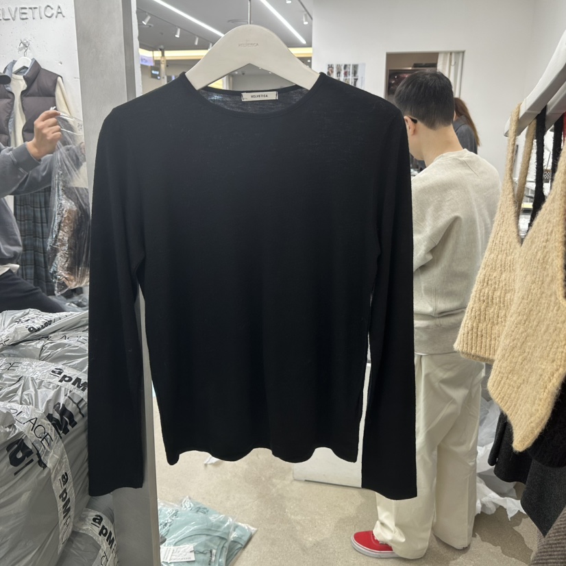 HELVETICA韓國直郵㊣女士新品時尚熱賣真品推薦長袖T恤羊毛HELVETICA長袖T恤圖色4黑色