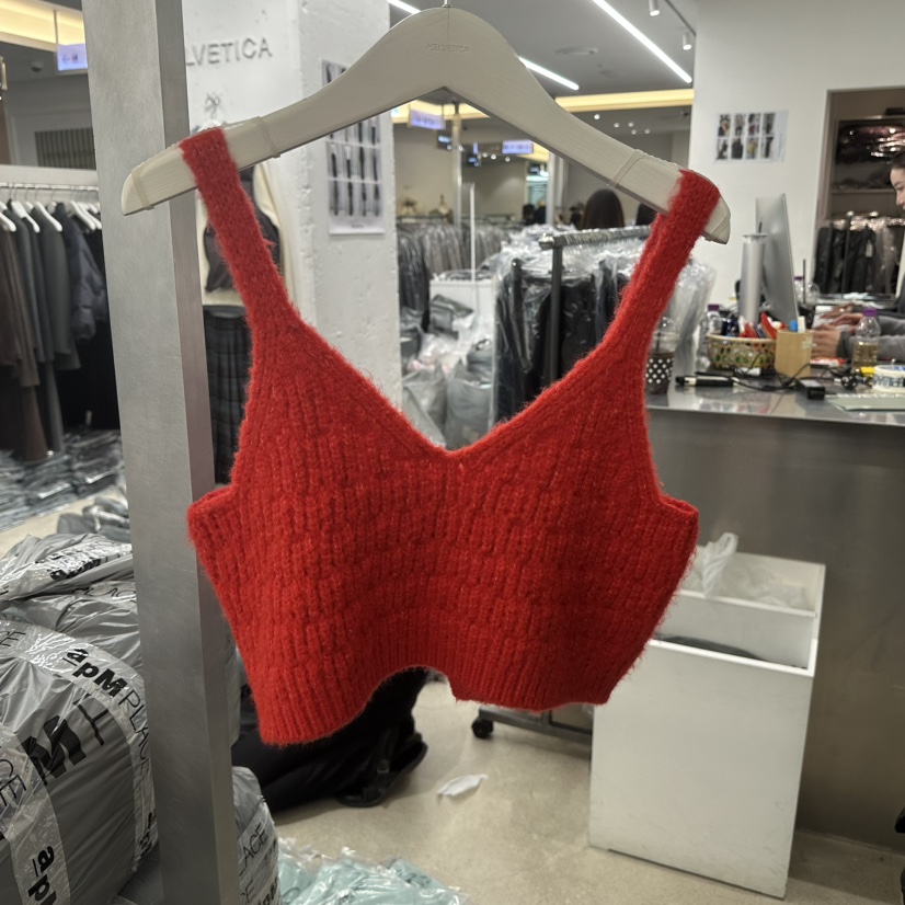HELVETICA東大門㊣直郵女士新品休閑熱賣人氣吊帶背心不含內搭HELVETICA吊帶/背心